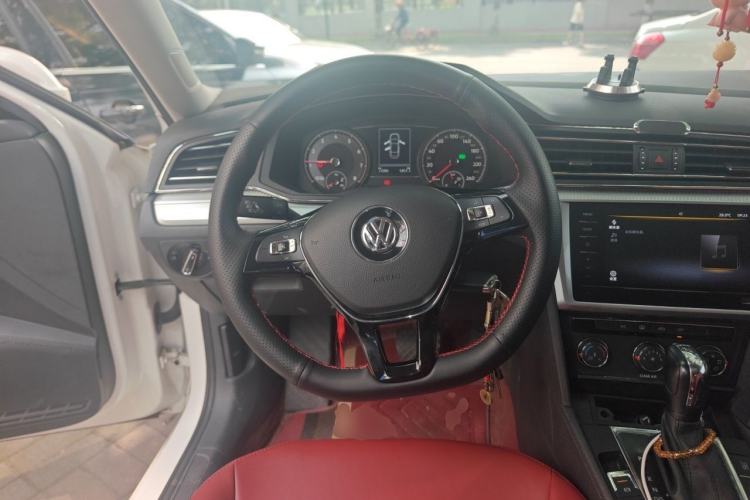 Used Volkswagen Lamando 2021 230TSI DSG Fashion Edition Steering Wheel