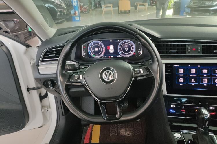 Used Volkswagen Lamando 2021 280TSI DSG Comfort Edition Steering Wheel