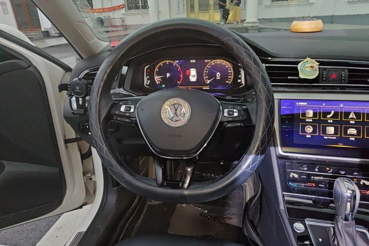Used Volkswagen Lamando 2021 280TSI DSG Comfort Edition Steering Wheel