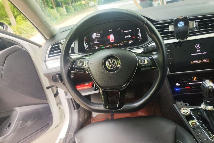 Used Volkswagen Lamando 2021 280TSI DSG Comfort Edition Steering Wheel