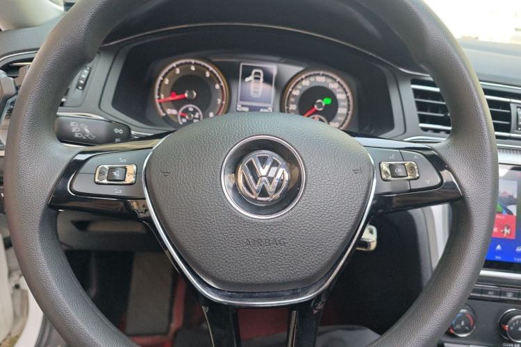 Used Volkswagen Lamando 2021 230TSI DSG Fashion Edition Steering Wheel