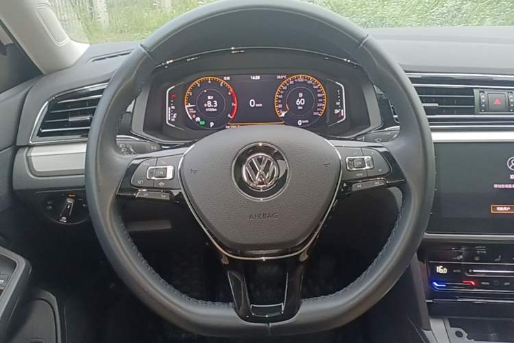 Used Volkswagen Lamando 2021 Revised Version 280TSI DSG Comfort Edition Steering Wheel
