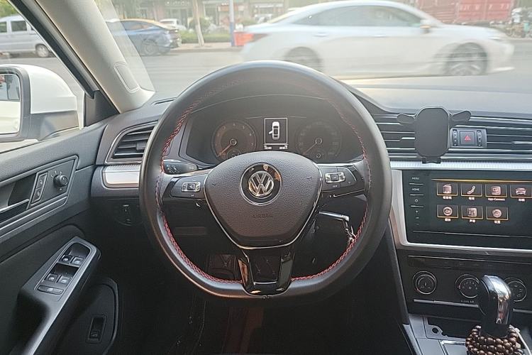 Used Volkswagen Lamando 2021 230TSI DSG Fashion Edition Steering Wheel