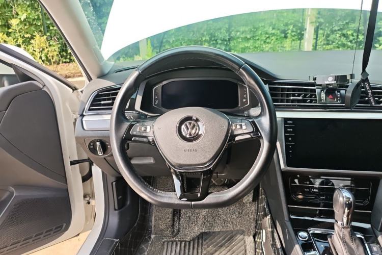 Used Volkswagen Lamando 2021 Revised Version 280TSI DSG Comfort Edition Steering Wheel