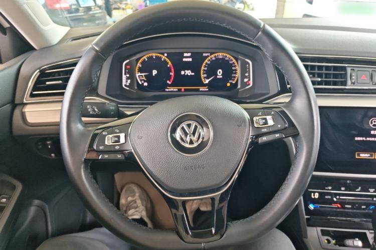 Used Volkswagen Lamando 2021 280TSI DSG Comfort Edition Steering Wheel