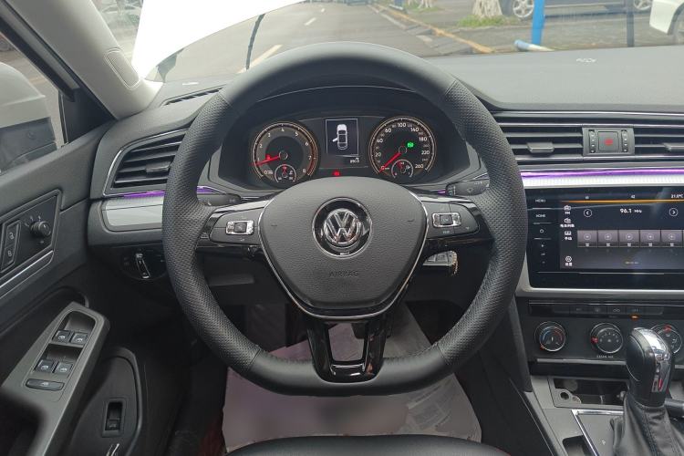 Used Volkswagen Lamando 2021 230TSI DSG Fashion Edition Steering Wheel
