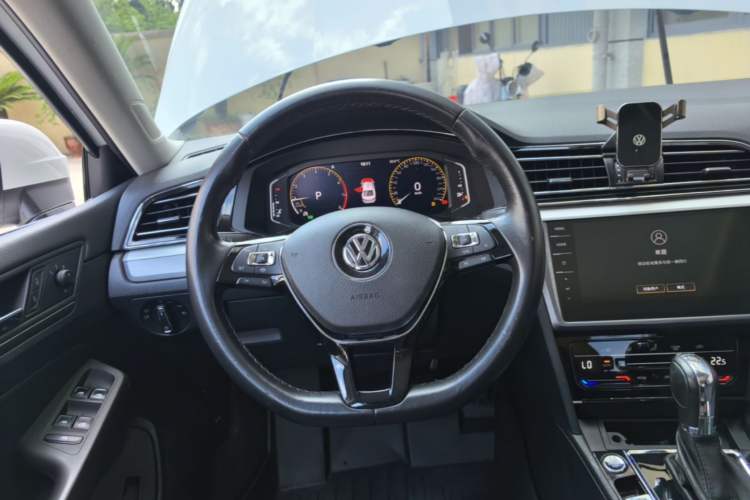 Used Volkswagen Lamando 2021 Revised Version 280TSI DSG Comfort Edition Steering Wheel
