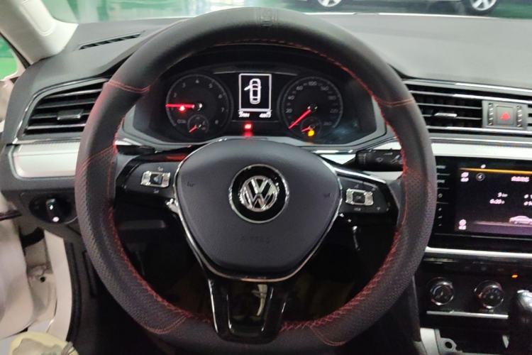 Used Volkswagen Lamando 2021 230TSI DSG Fashion Edition Steering Wheel