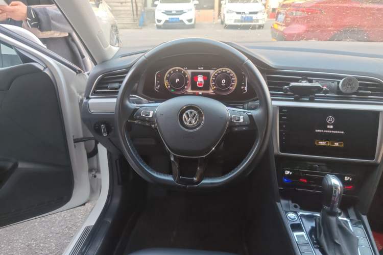 Used Volkswagen Lamando 2021 Revised Version 280TSI DSG Comfort Edition Steering Wheel