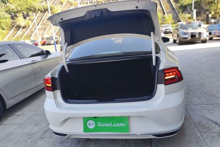Used Volkswagen Lamando 2021 230TSI DSG Fashion Edition Trunk