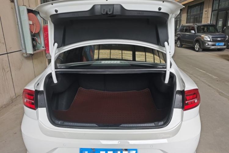 Used Volkswagen Lamando 2021 230TSI DSG Fashion Edition Trunk