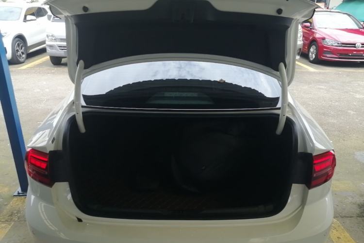 Used Volkswagen Lamando 2021 230TSI DSG Fashion Edition Trunk