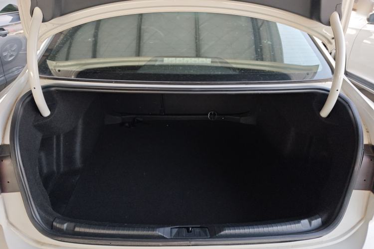 Used Volkswagen Lamando 2021 230TSI DSG Fashion Edition Trunk