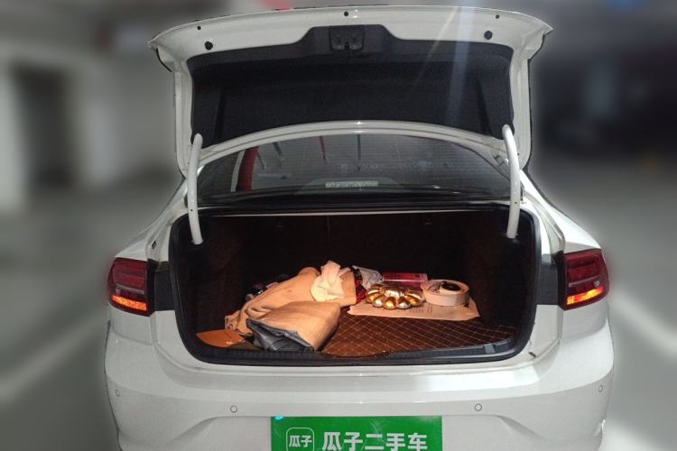 Used Volkswagen Lamando 2021 280TSI DSG Comfort Edition Trunk