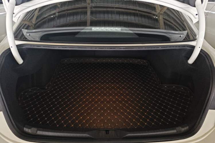 Used Volkswagen Lamando 2021 230TSI DSG Fashion Edition Trunk