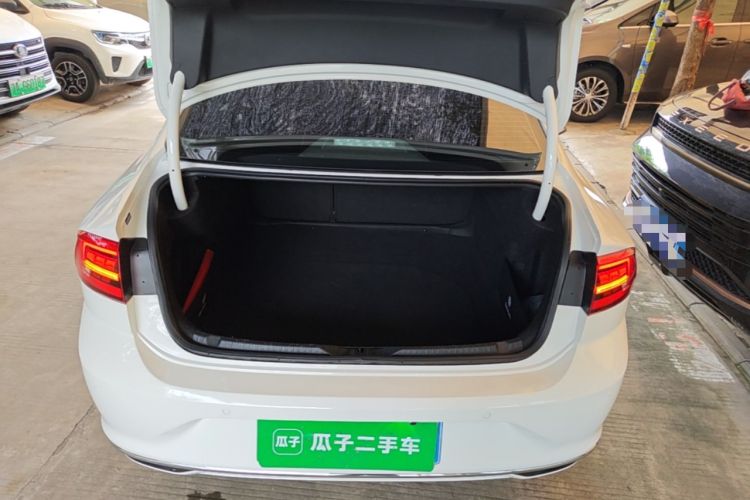 Used Volkswagen Lamando 2021 230TSI DSG Fashion Edition Trunk