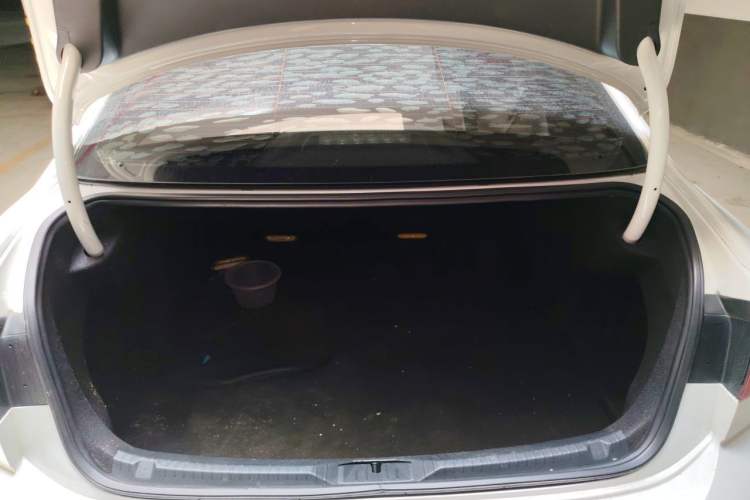 Used Volkswagen Lamando 2021 280TSI DSG Comfort Edition Trunk