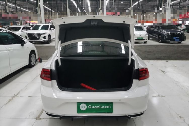 Used Volkswagen Lamando 2021 230TSI DSG Fashion Edition Trunk