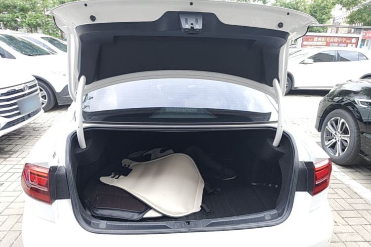Used Volkswagen Lamando 2021 230TSI DSG Fashion Edition Trunk