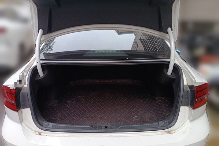 Used Volkswagen Lamando 2021 280TSI DSG Comfort Edition Trunk