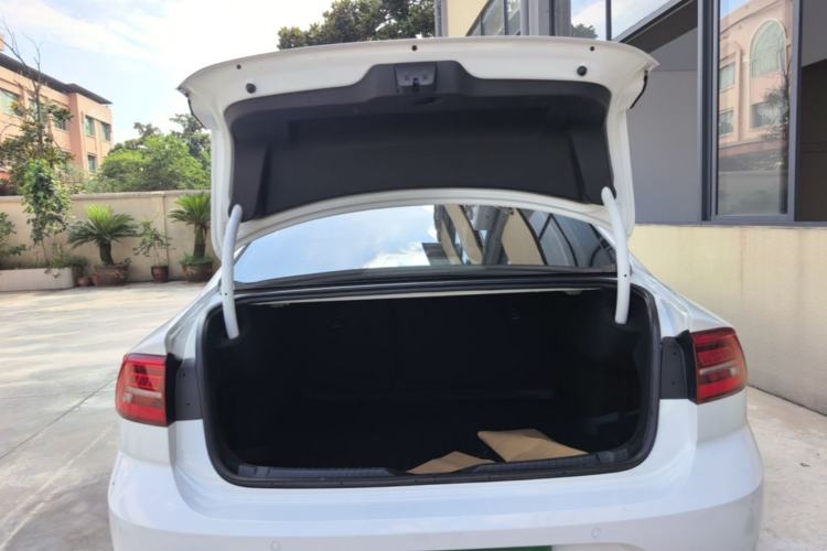 Used Volkswagen Lamando 2021 Revised Version 280TSI DSG Comfort Edition Trunk