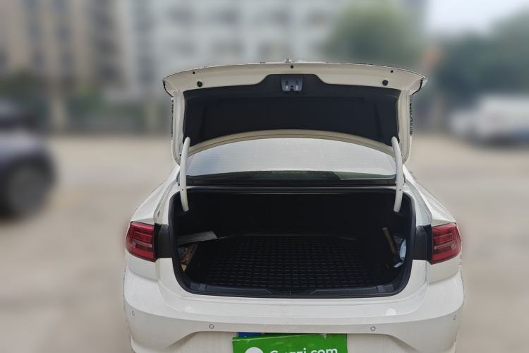 Used Volkswagen Lamando 2021 280TSI DSG Comfort Edition Trunk