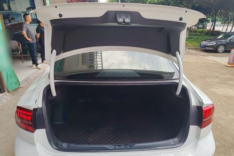 Used Volkswagen Lamando 2021 230TSI DSG Fashion Edition Trunk