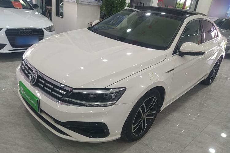 Used Volkswagen Lamando 2021 280TSI DSG Luxury Phantom Edition Guazi used car, China used car export, Used car for sale, Used  cars, Cheapest cars for sale