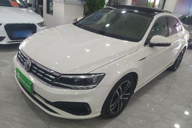 Used Volkswagen Lamando 2021 280TSI DSG Luxury Phantom Edition