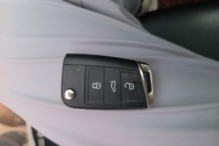 Used Volkswagen Lamando 2021 230TSI DSG Fashion Edition Vehicle Key