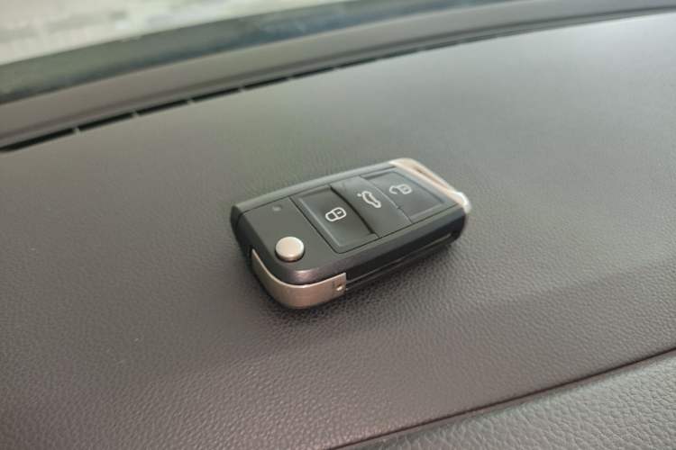 Used Volkswagen Lamando 2021 230TSI DSG Fashion Edition Vehicle Key