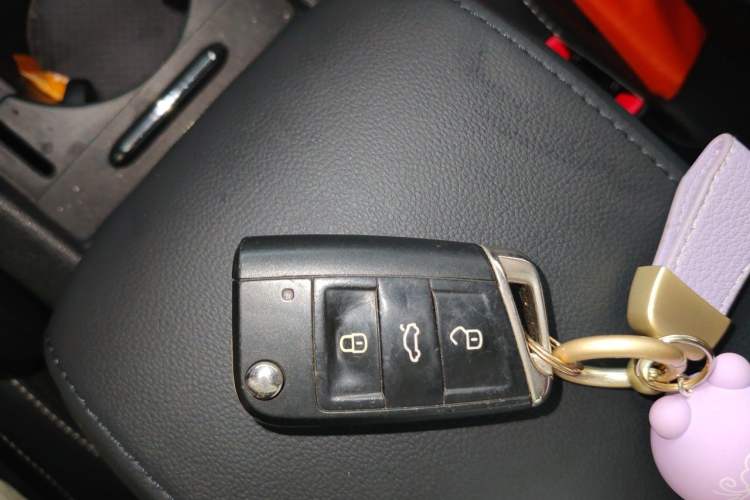 Used Volkswagen Lamando 2021 280TSI DSG Comfort Edition Vehicle Key
