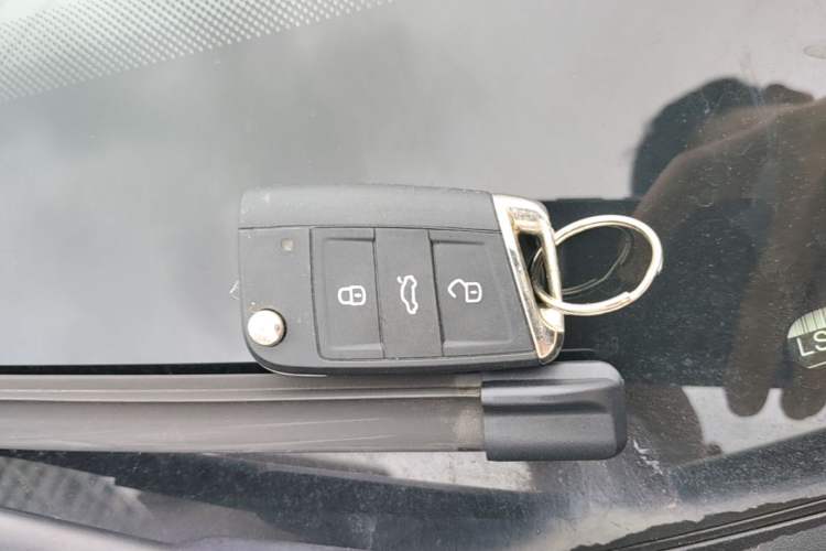 Used Volkswagen Lamando 2021 230TSI DSG Fashion Edition Vehicle Key