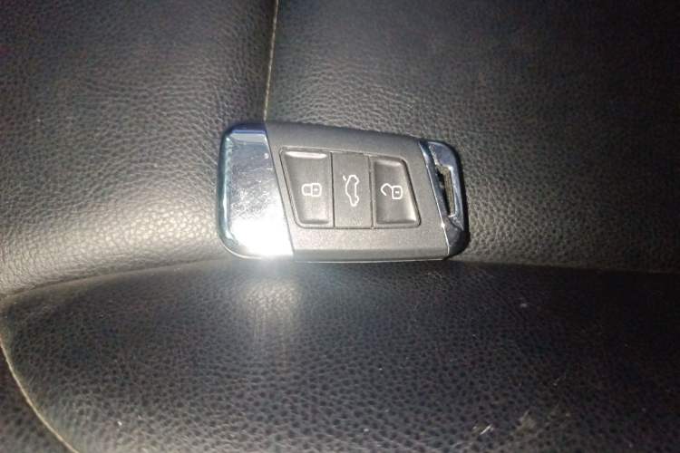 Used Volkswagen Lamando 2021 230TSI DSG Fashion Edition Vehicle Key