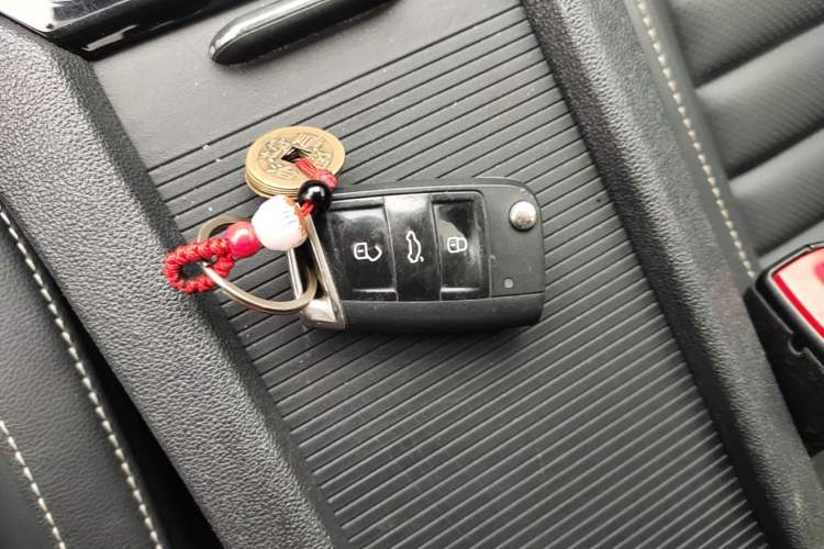 Used Volkswagen Lamando 2021 280TSI DSG Luxury Phantom Edition Vehicle Key