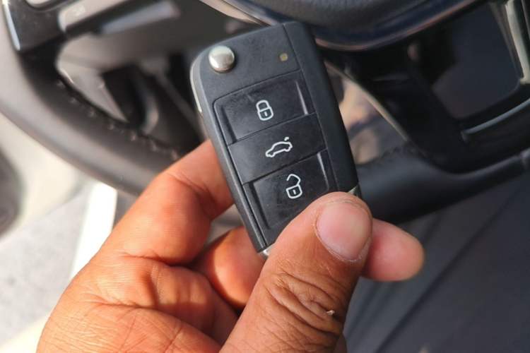 Used Volkswagen Lamando 2021 280TSI DSG Comfort Edition Vehicle Key