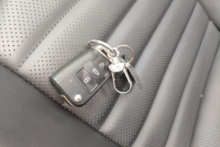 Used Volkswagen Lamando 2021 280TSI DSG Comfort Edition Vehicle Key