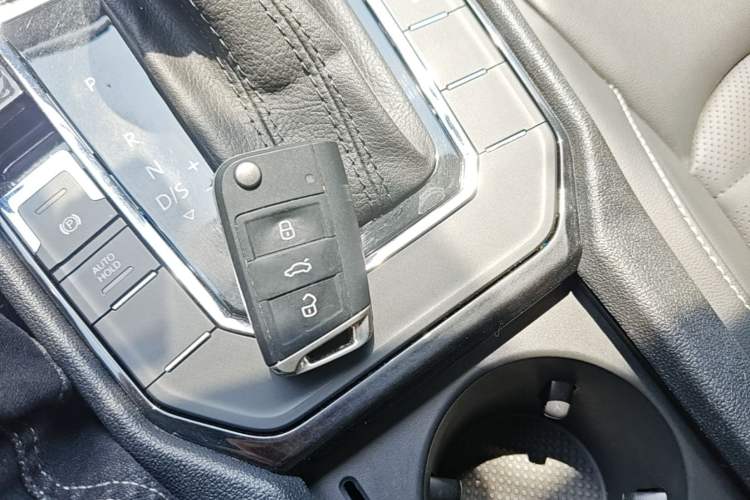 Used Volkswagen Lamando 2021 280TSI DSG Comfort Edition Vehicle Key