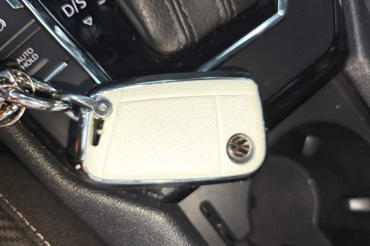Used Volkswagen Lamando 2021 280TSI DSG Luxury Phantom Edition Vehicle Key