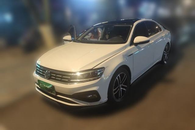 Ojetý Volkswagen Lamando 2021 280TSI DSG Comfort Edition