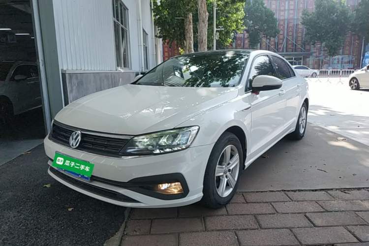 Used Volkswagen Lamando 2021 230TSI DSG Fashion Edition Guazi used car, China used car export, Used car for sale, Used cars, Cheapest cars for sale
