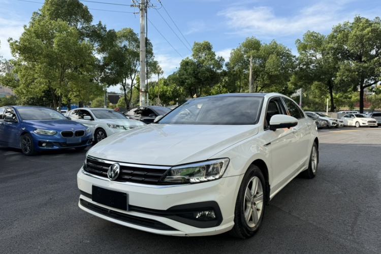 Used Volkswagen Lamando 2021 230TSI DSG Fashion Edition Guazi used car, China used car export, Used car for sale, Used cars, Cheapest cars for sale