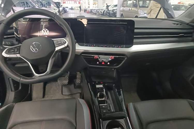 Used Volkswagen Lamando 2022 Lingdu L 280TSI DSG Spicy Edition Audio And AC Panel