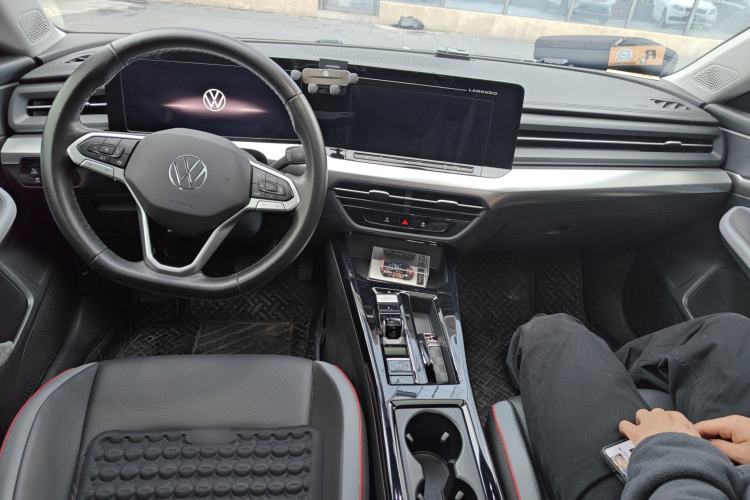 Used Volkswagen Lamando 2022 Lingdu L 280TSI DSG Spicy Edition Center Console
