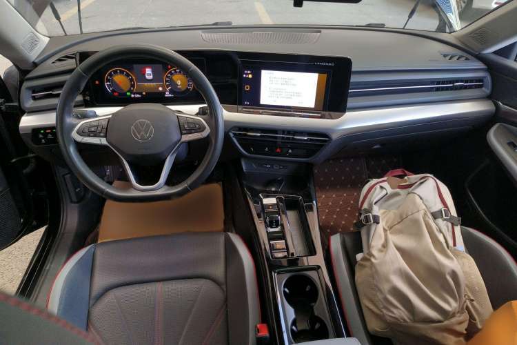 Used Volkswagen Lamando 2022 Lingdu L 280TSI DSG Spicy Edition Center Console
