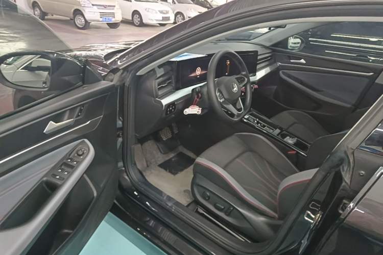 Used Volkswagen Lamando 2022 Lingdu L 280TSI DSG Spicy Edition Driver Seat