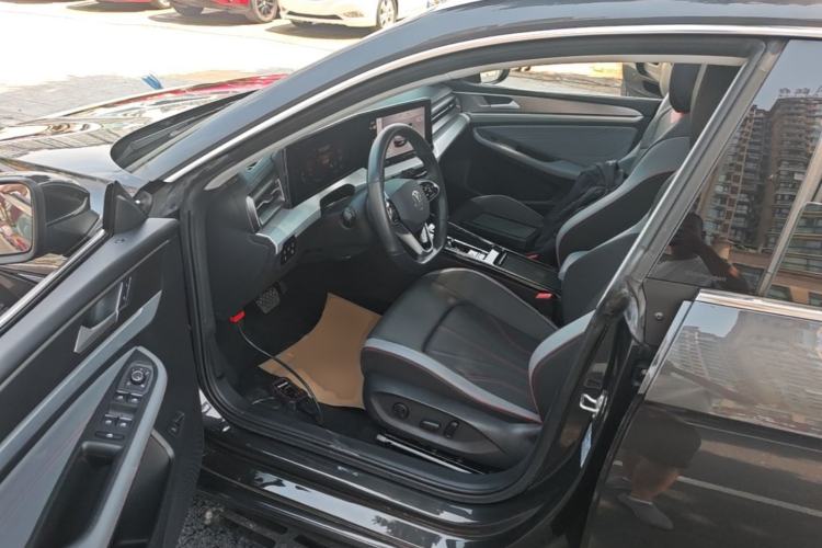 Used Volkswagen Lamando 2022 Lavida L 280TSI DSG Cool & Spicy Edition Left Front Seat