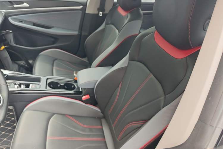 Used Volkswagen Lamando 2022 Lingdu L 280TSI DSG Spicy Edition Left Front Seat
