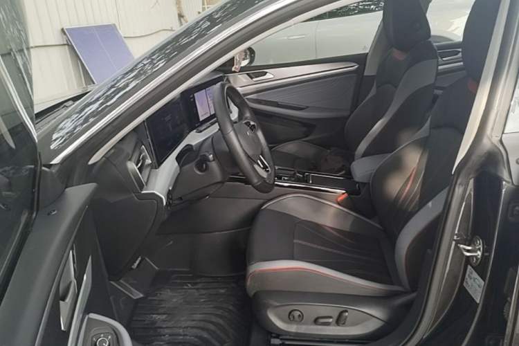 Used Volkswagen Lamando 2022 Lavida L 280TSI DSG Cool & Spicy Edition Left Front Seat