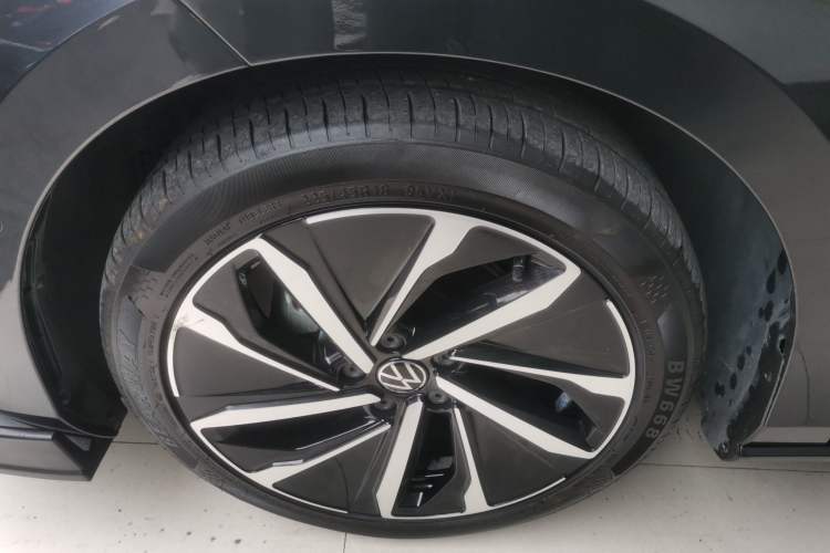Used Volkswagen Lamando 2022 Lingdu L 280TSI DSG Ultra-Spicy Flagship Edition Left Front Wheel Hub
